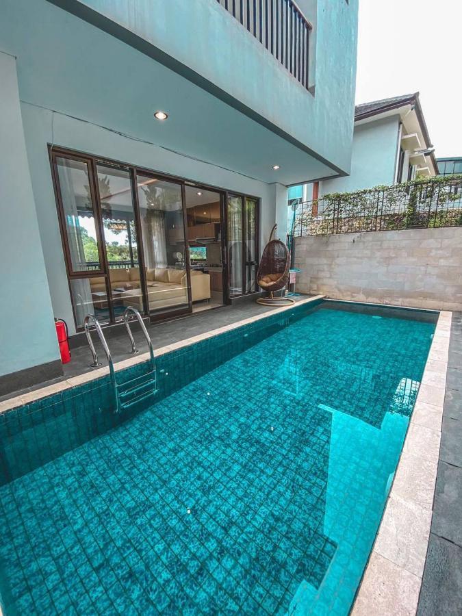 Platinum Dago Resort Villa 15Px Private Pool Bandung Bengkok Kültér fotó