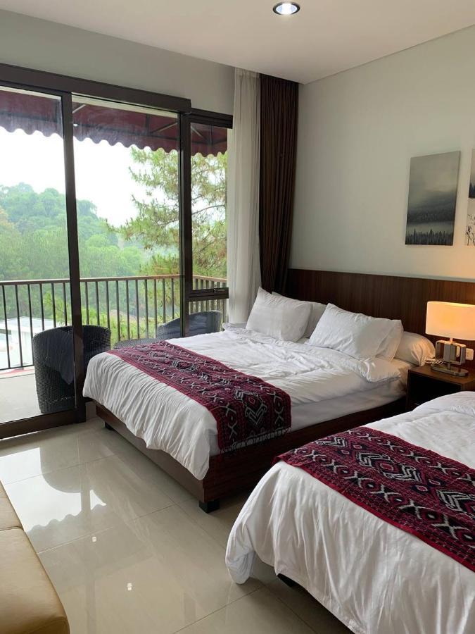 Platinum Dago Resort Villa 15Px Private Pool Bandung Bengkok Kültér fotó