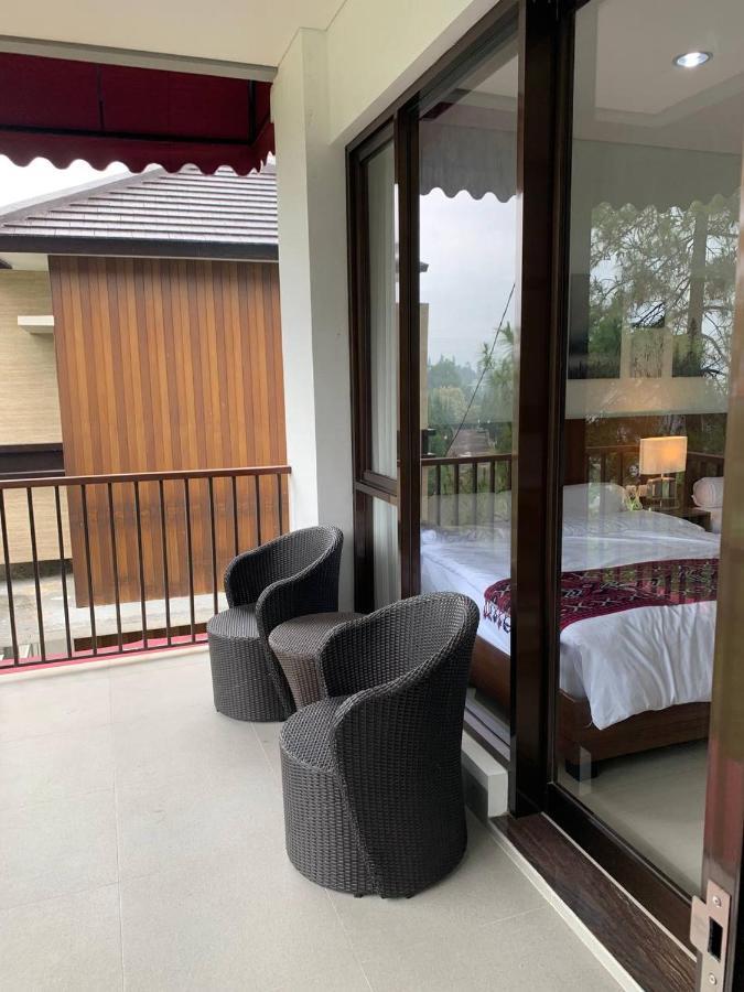 Platinum Dago Resort Villa 15Px Private Pool Bandung Bengkok Kültér fotó